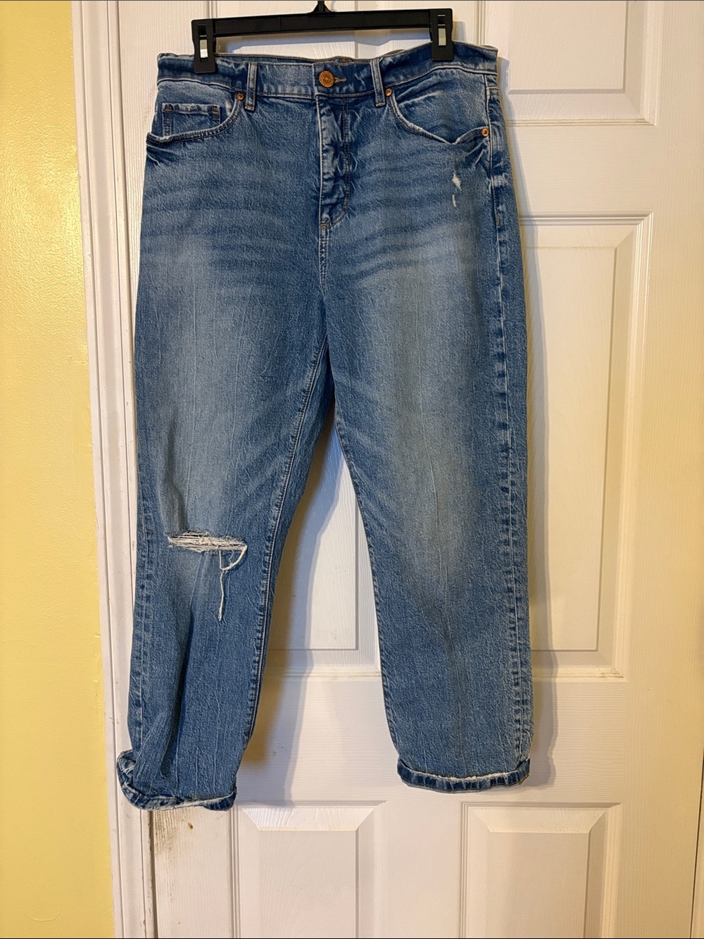 LOFT Light Blue Boyfriend Jeans with Distressed Knee